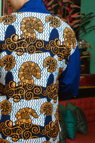 Zola Long Afromono Kimono - White and Blue House of Snails Print